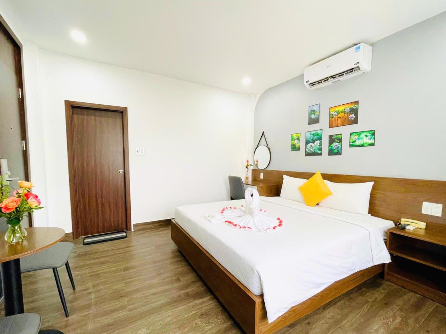Royal Hotel 3*